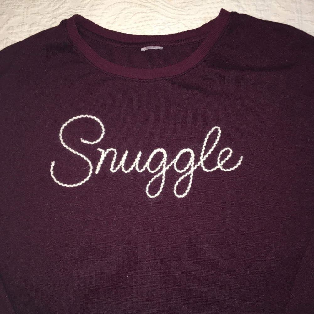 🎀Snuggle Sweater - Picture 2 of 5